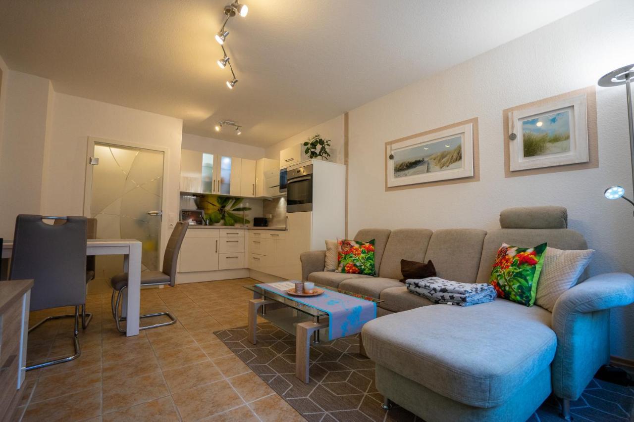 Hohenzollernpassage Wohnung Seemoewe Бюзум Экстерьер фото
